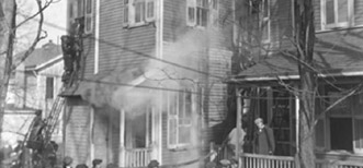 Fire at unidentified house :: Click to see a larger version