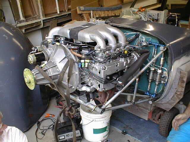 image01.jpg (43753 bytes)