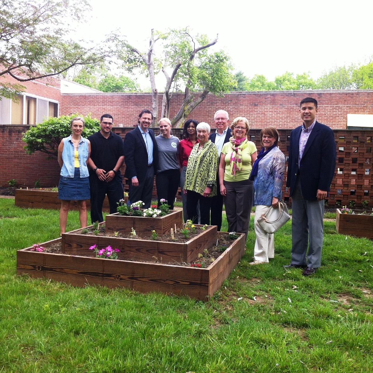 Terra Learning Kitchen Installs New Learning Garden at Princeton YMCA-YWCA