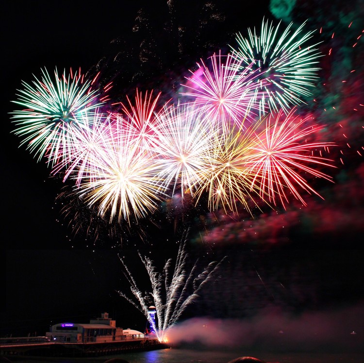 Your Guide to Mercer County's Best Fireworks and Festivities this July 4th